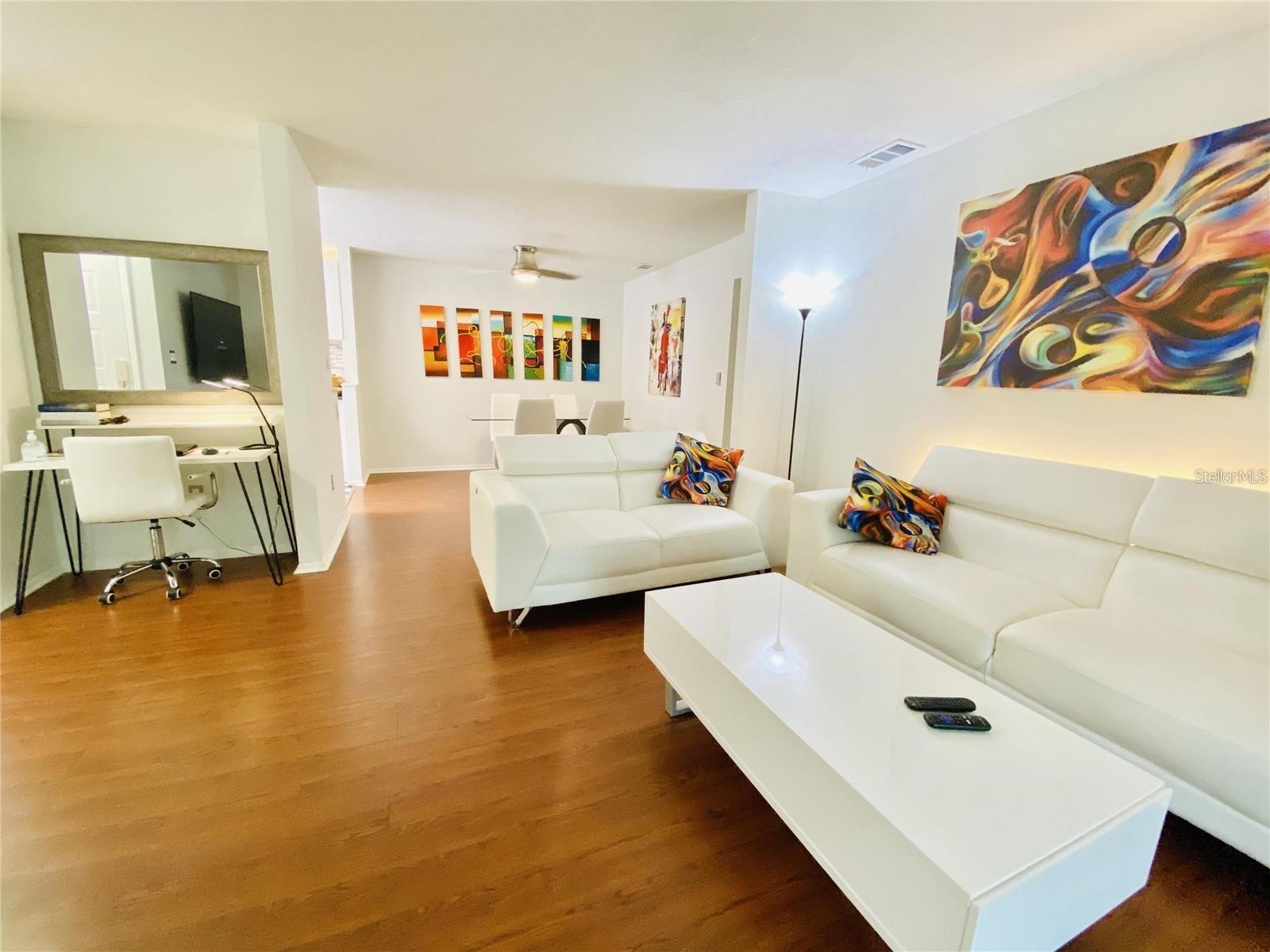 SUNSET BAY - Residential