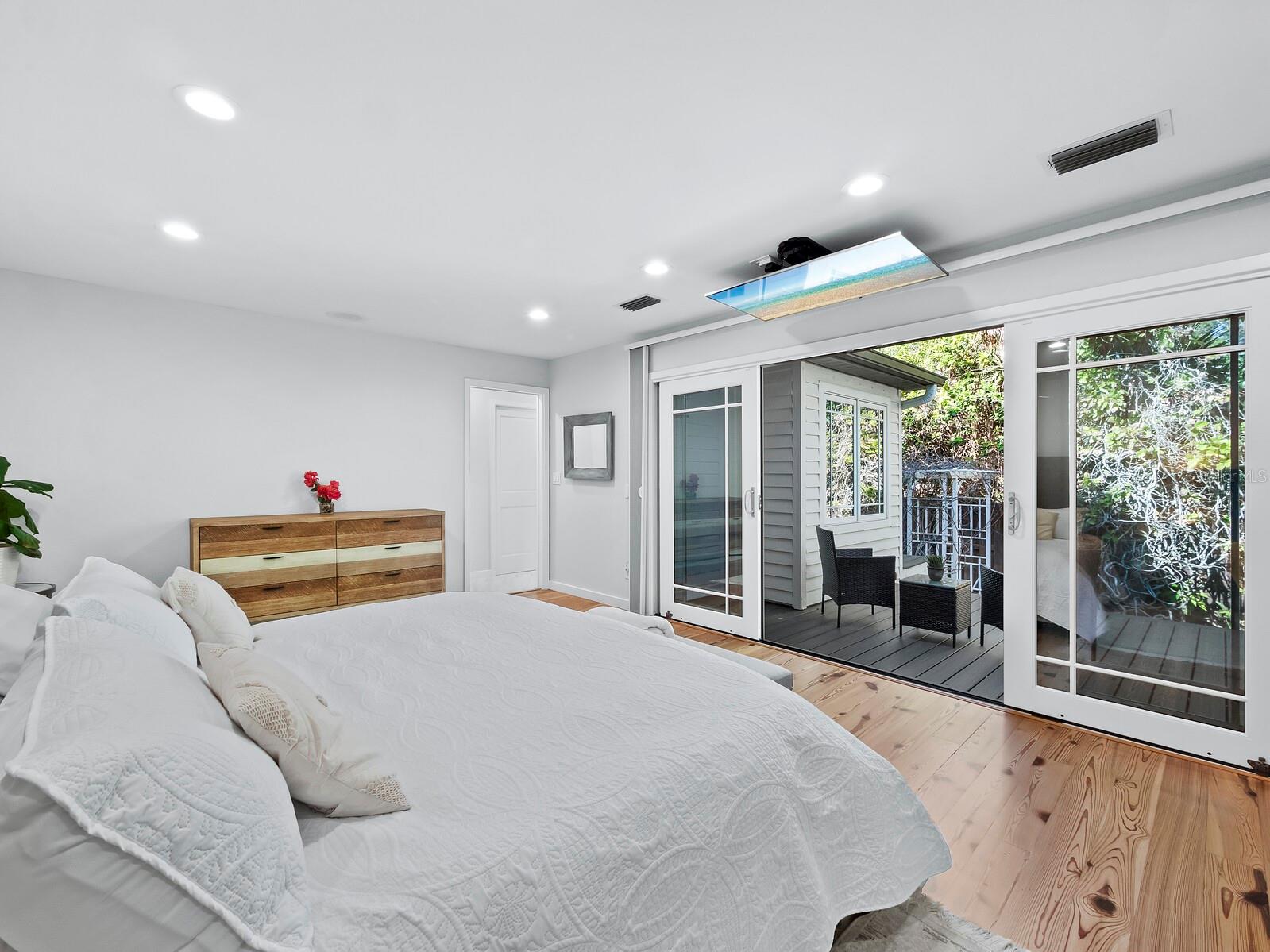 MORTON TERRACE - Residential
