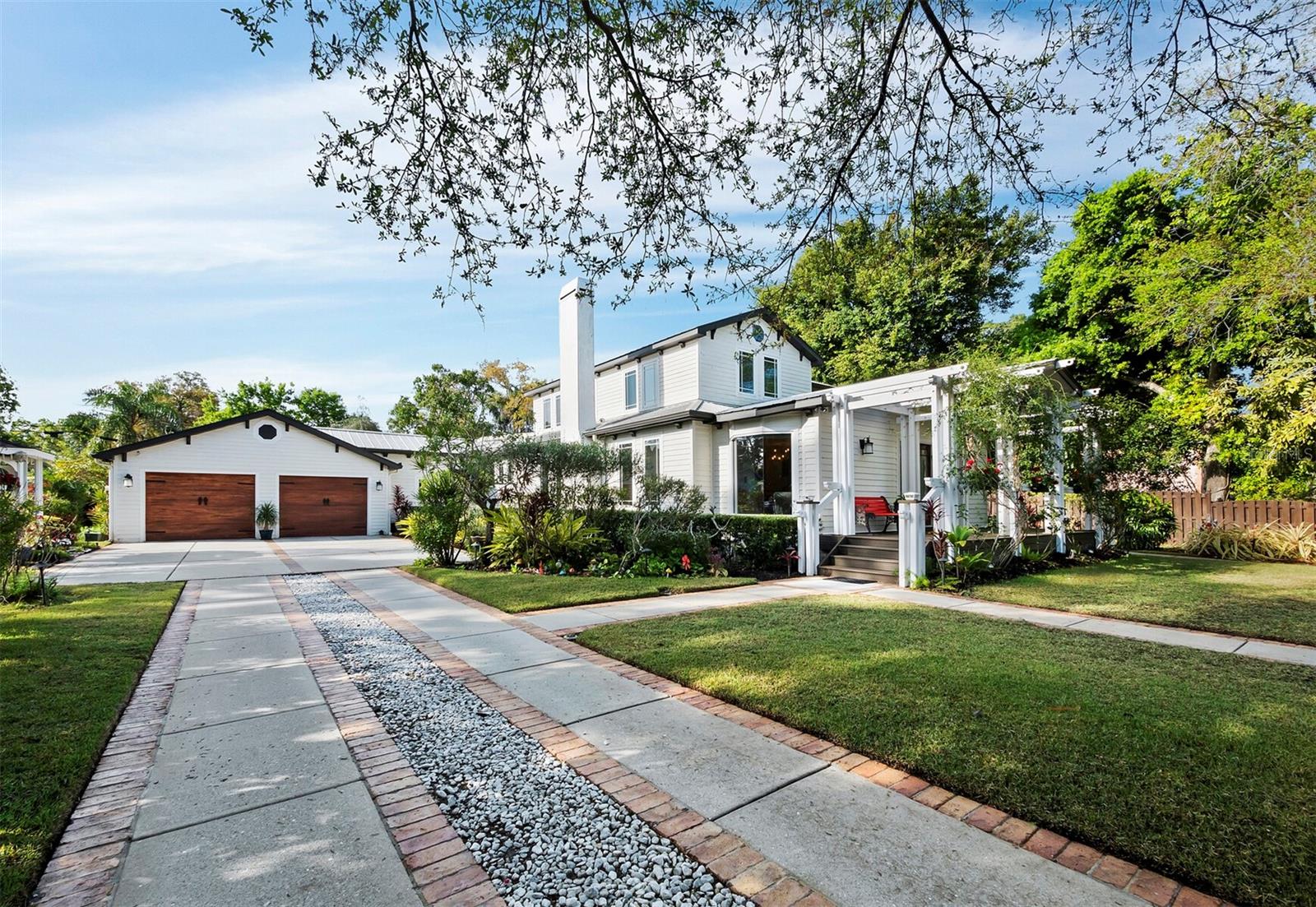 MORTON TERRACE - Residential