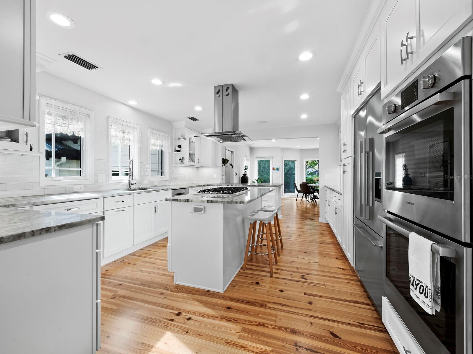 MORTON TERRACE - Residential