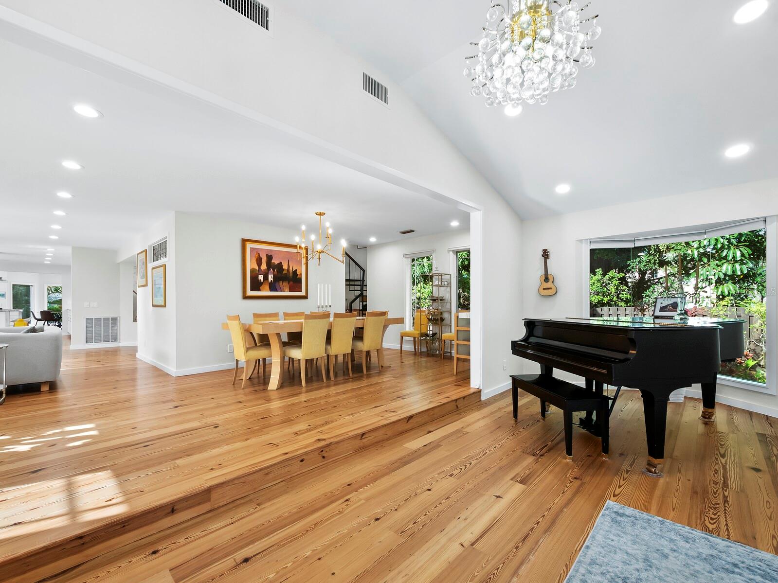 MORTON TERRACE - Residential