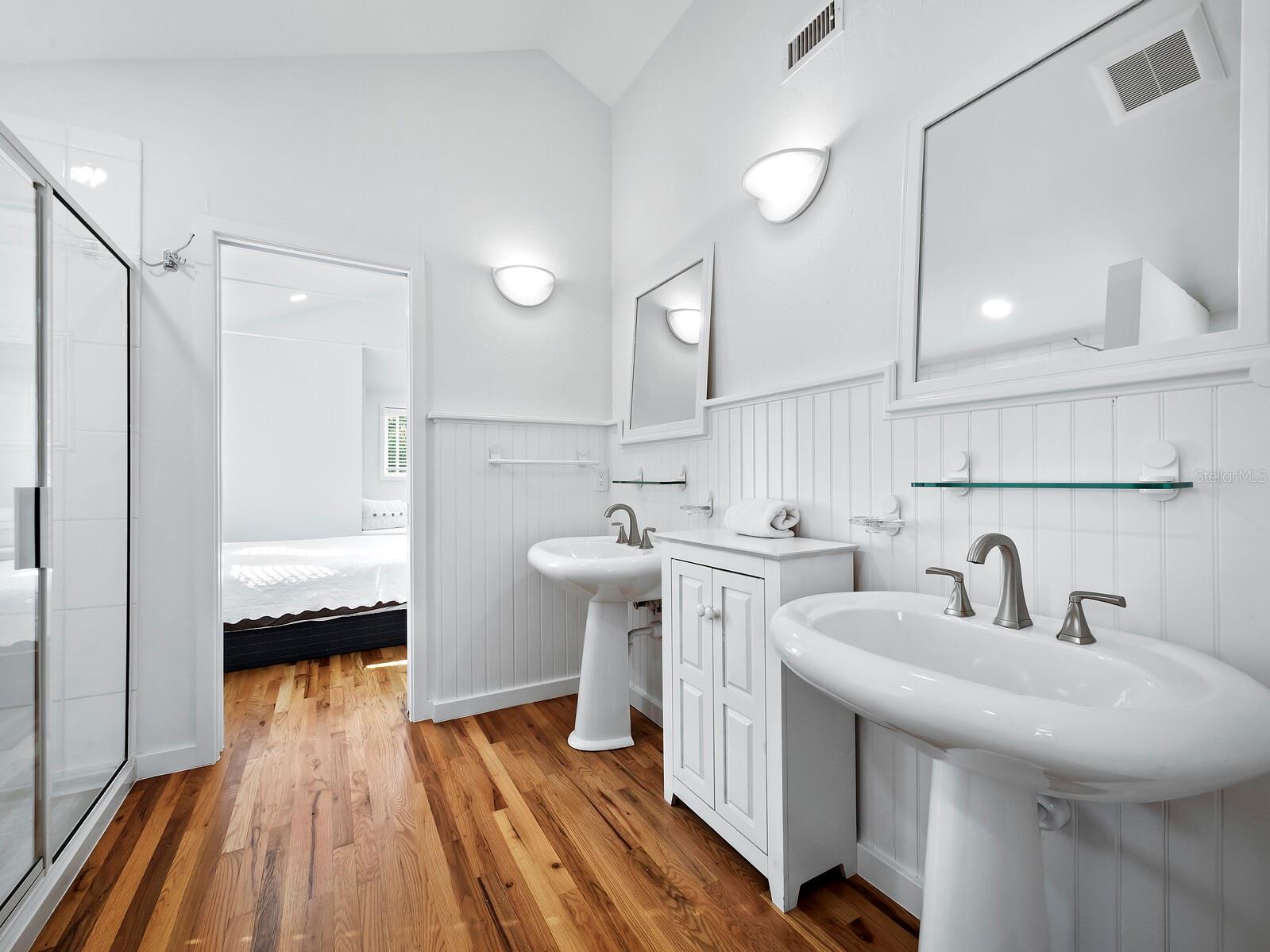 MORTON TERRACE - Residential