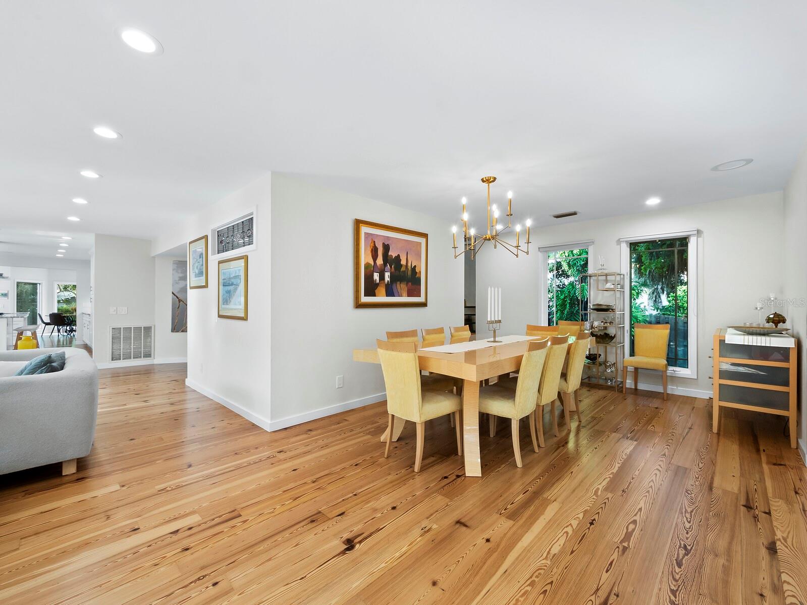 MORTON TERRACE - Residential