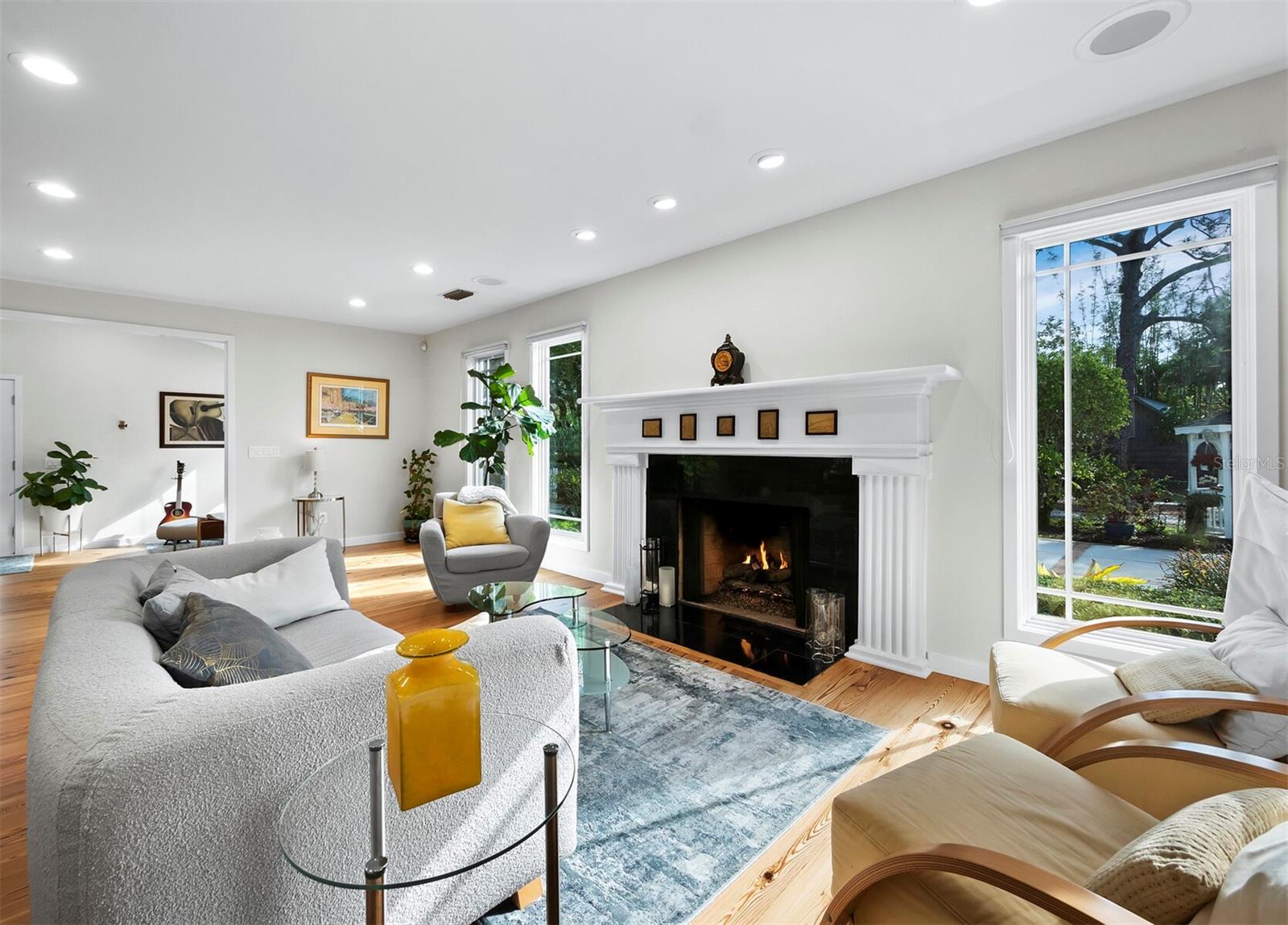 MORTON TERRACE - Residential