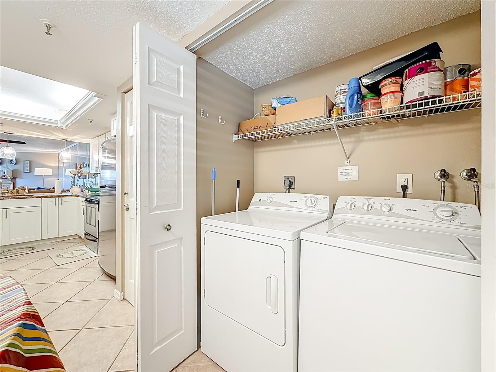 BEACH COTTAGE CONDO - Residential