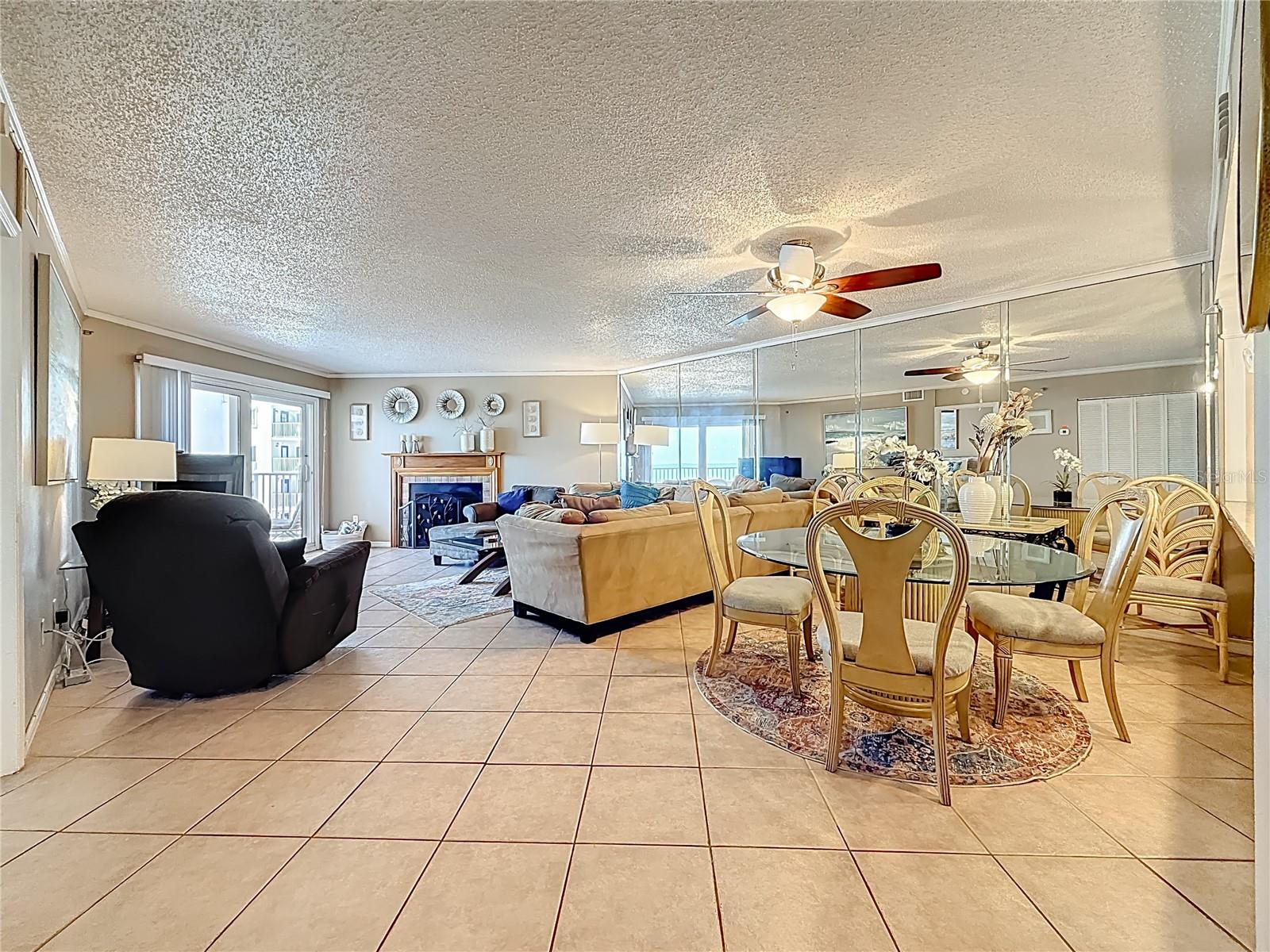 BEACH COTTAGE CONDO - Residential