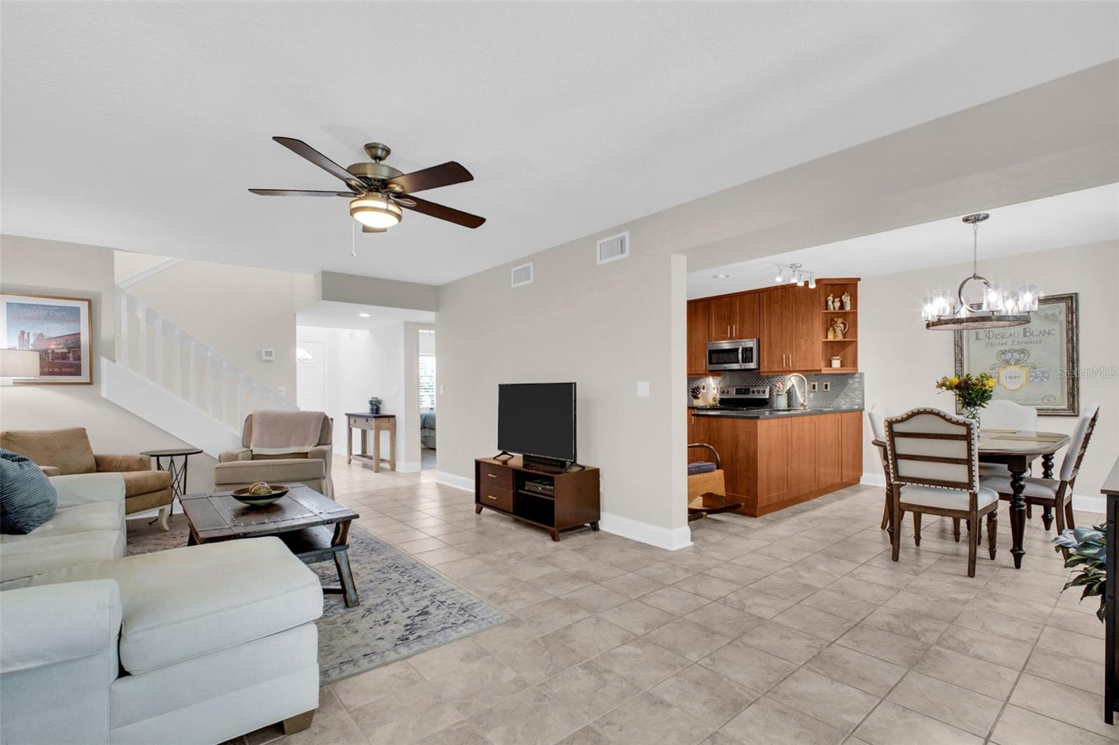 FEATHER COVE - Residential