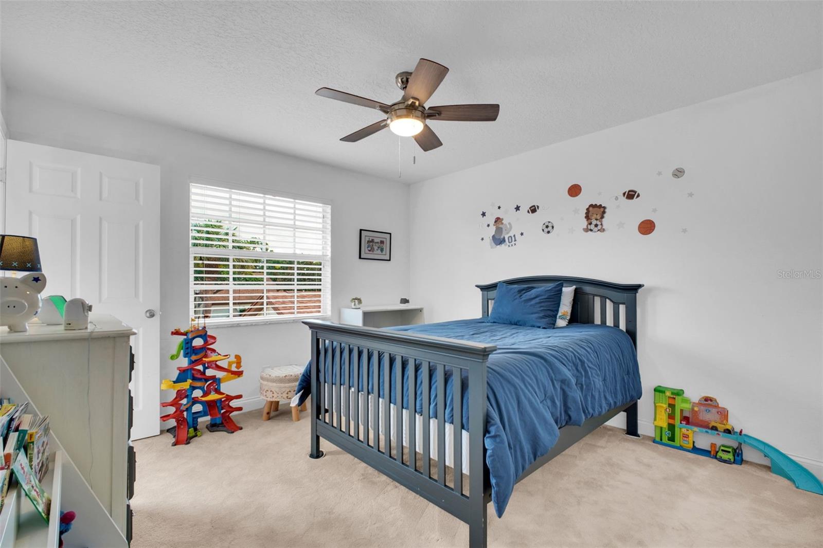FEATHER COVE - Residential