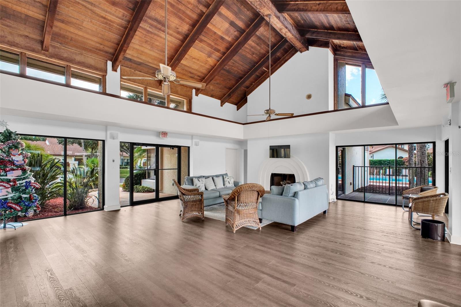 FEATHER COVE - Residential