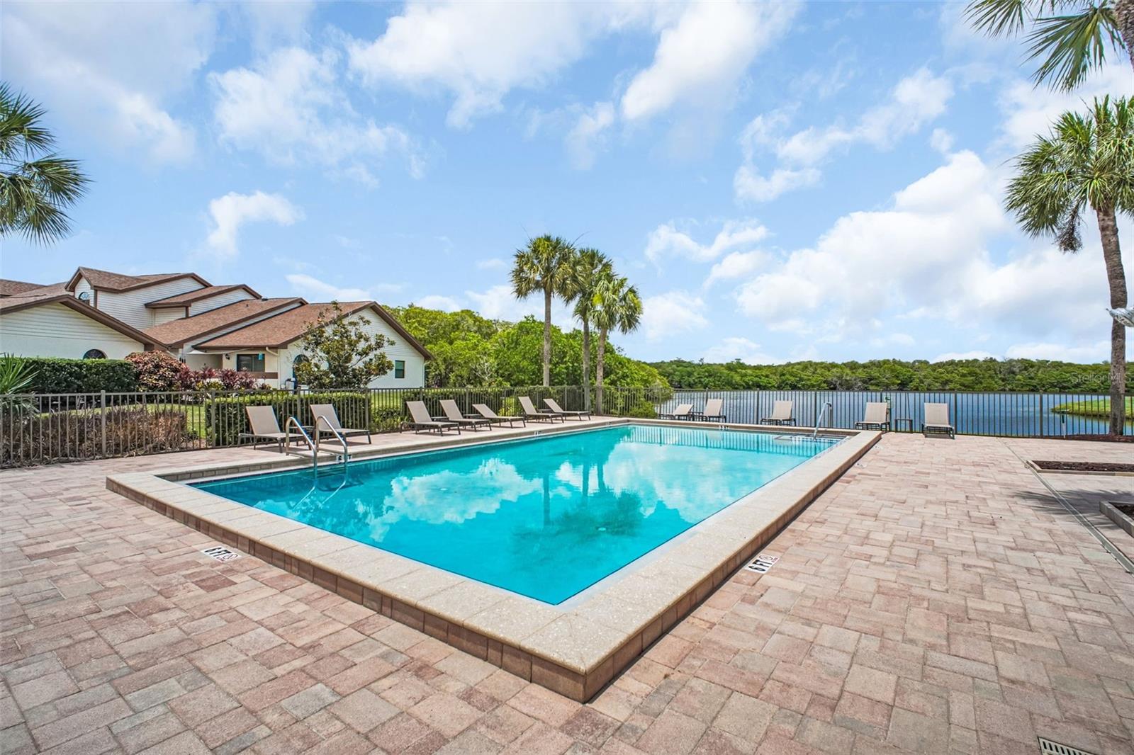 FEATHER COVE - Residential