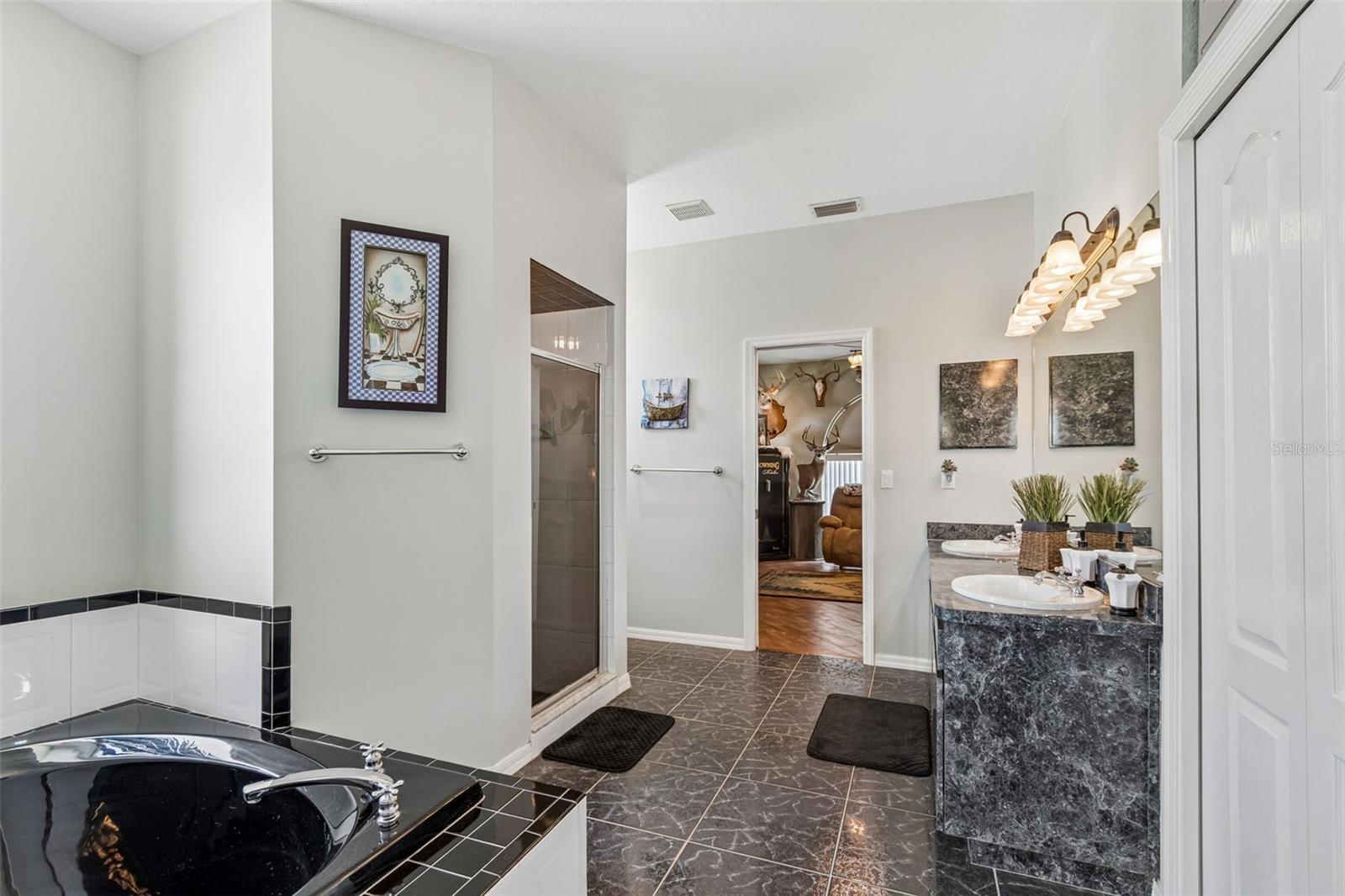 BOULEVARD WOODLANDS - Residential