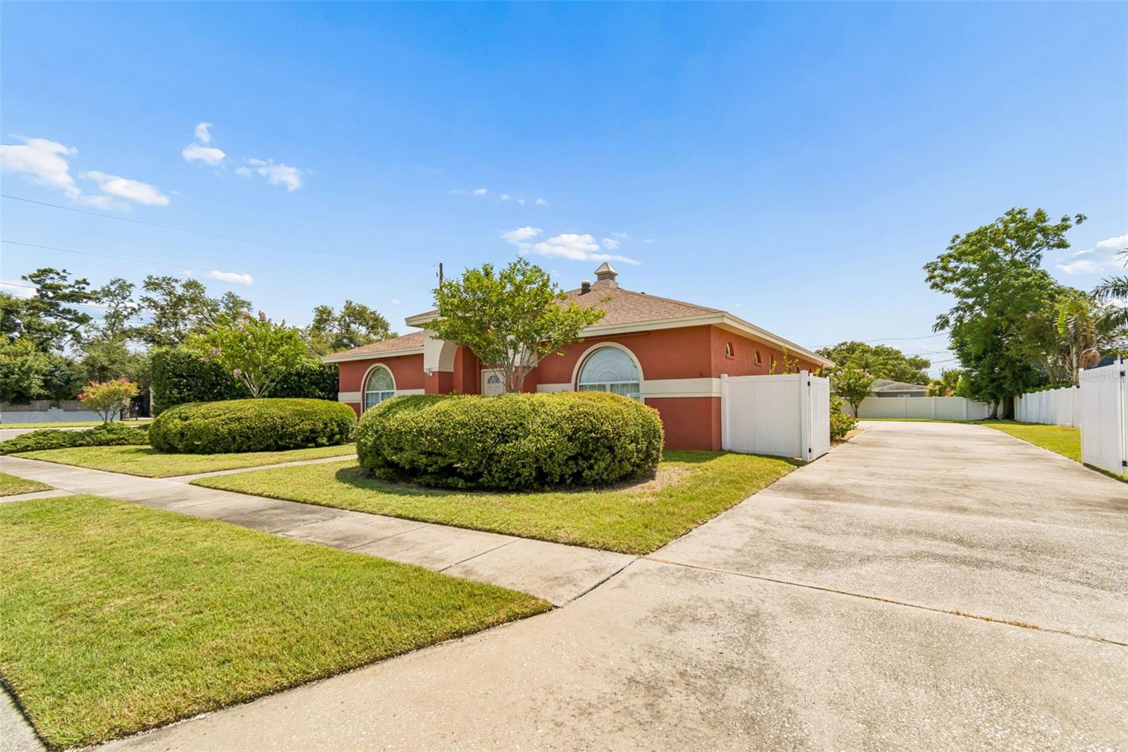 BOULEVARD WOODLANDS - Residential