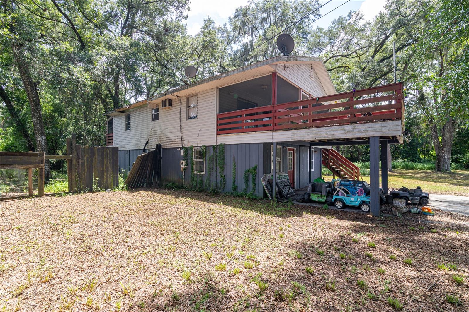 OCALA PARK ESTATE - Residential