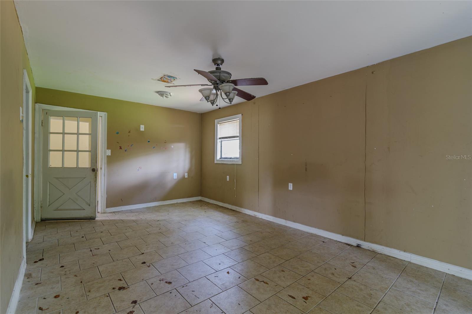 OCALA PARK ESTATE - Residential
