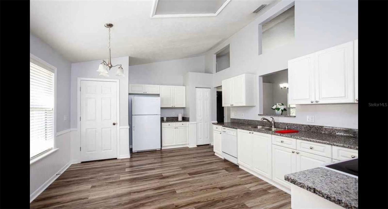 EAGLE POINT CLUSTER PH 2 - Residential Lease
