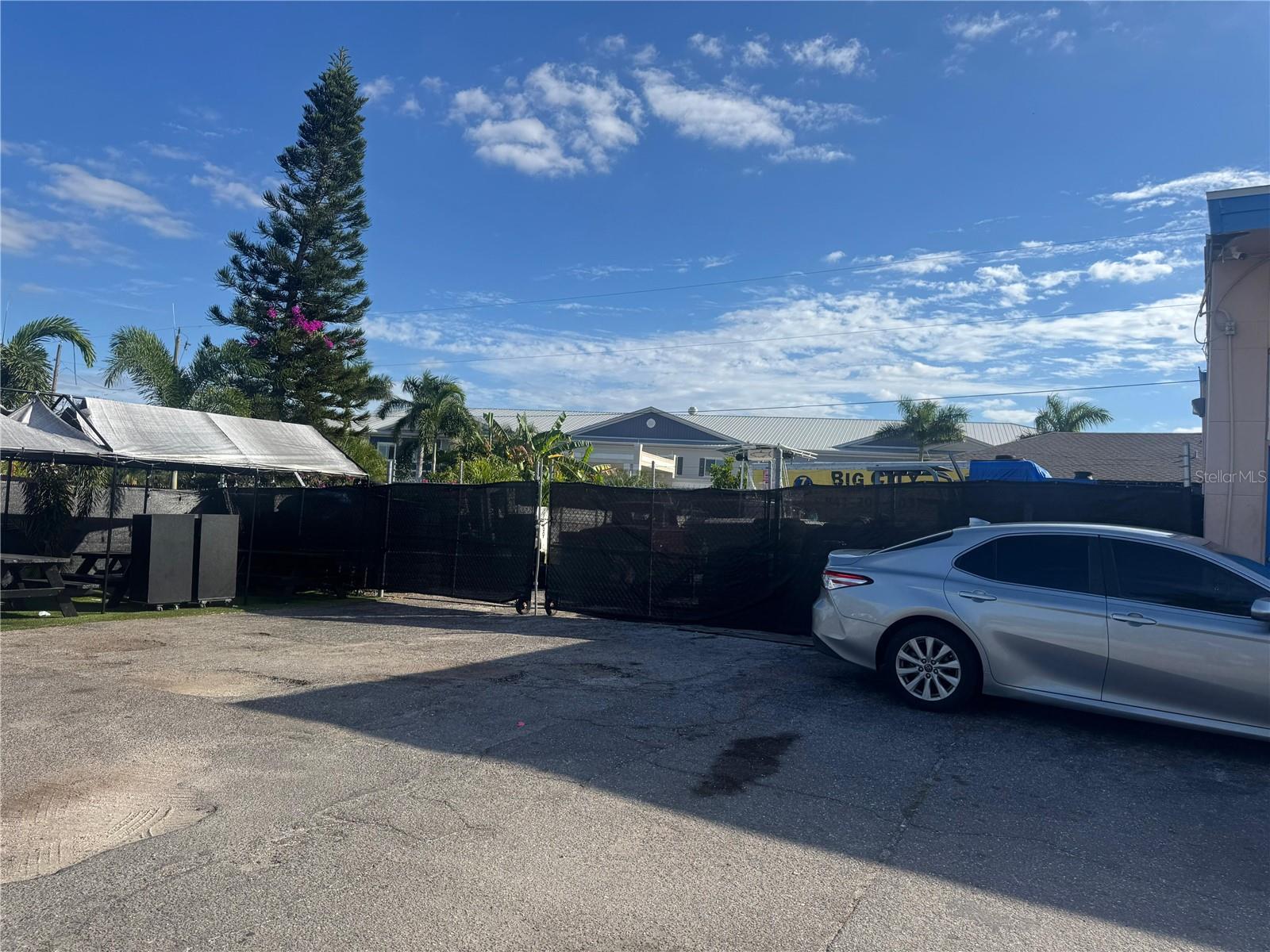 TAMIAMI FLORIDA PARK - Business Opportunity