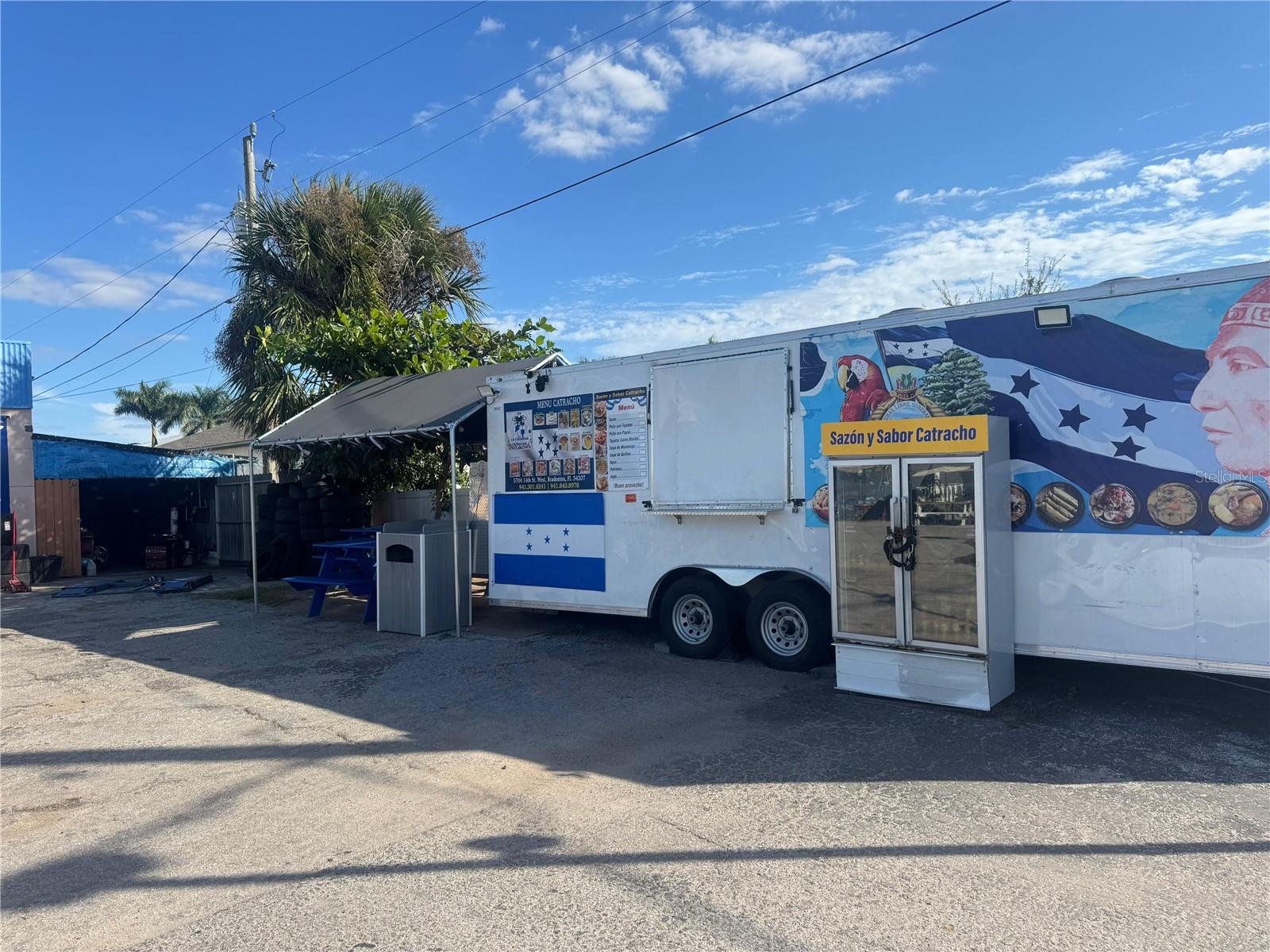 TAMIAMI FLORIDA PARK - Business Opportunity