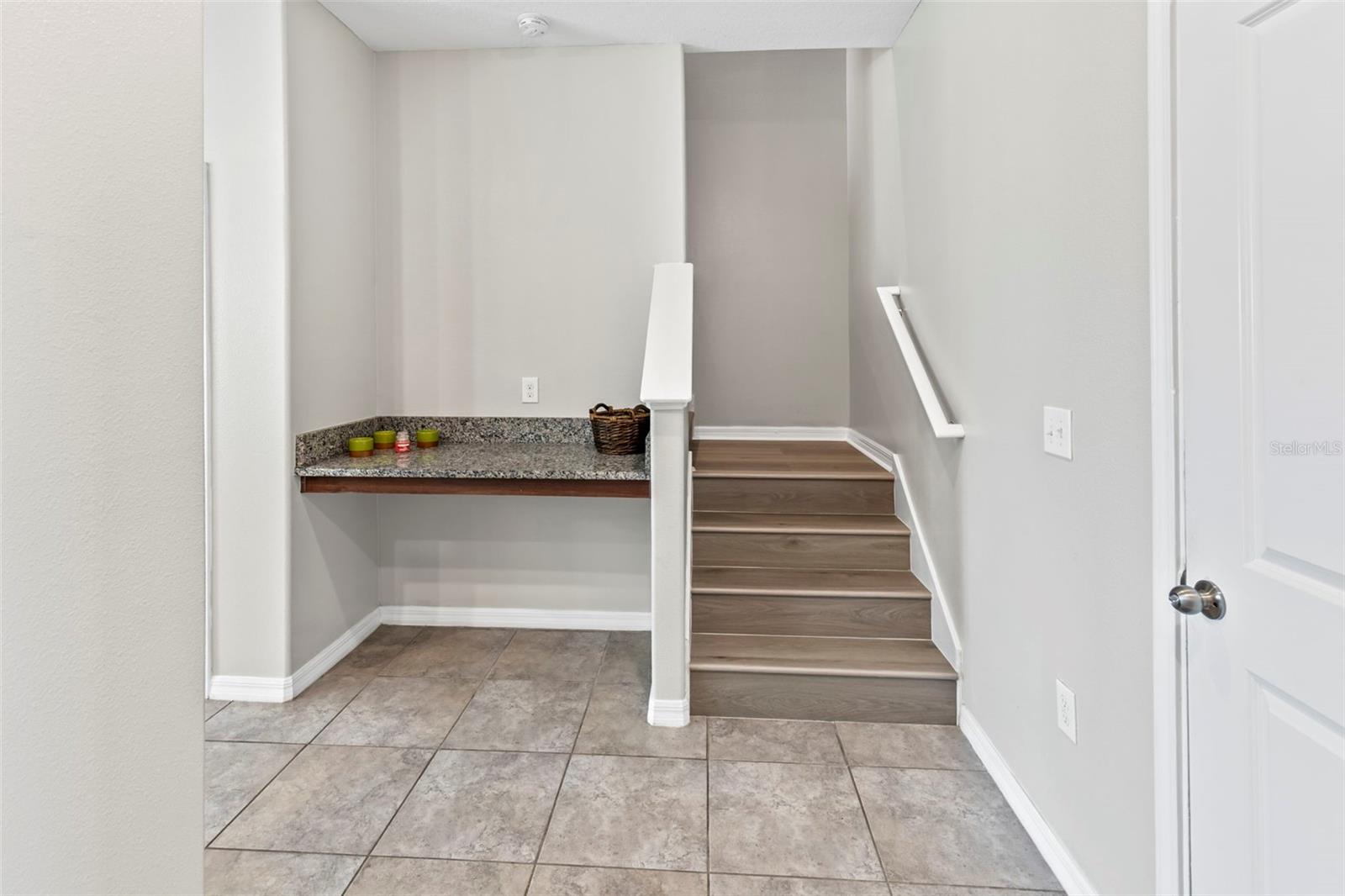 CYPRESS CREEK TOWNHOMES - Residential Lease