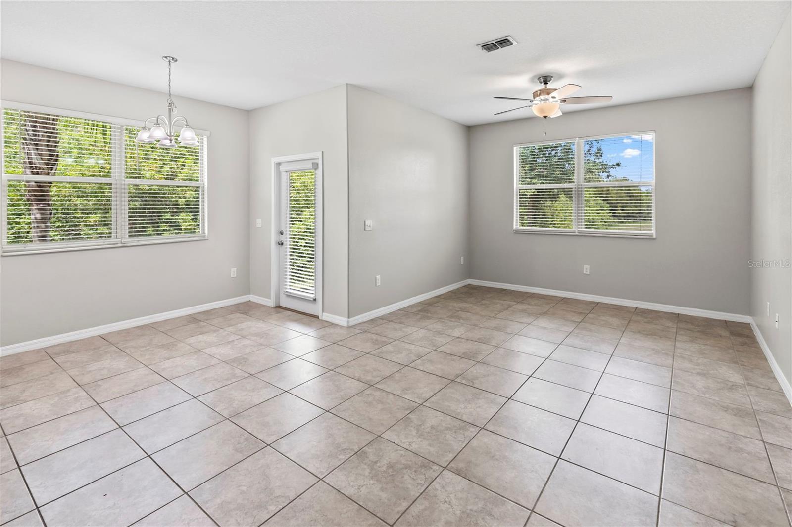 CYPRESS CREEK TOWNHOMES - Residential Lease