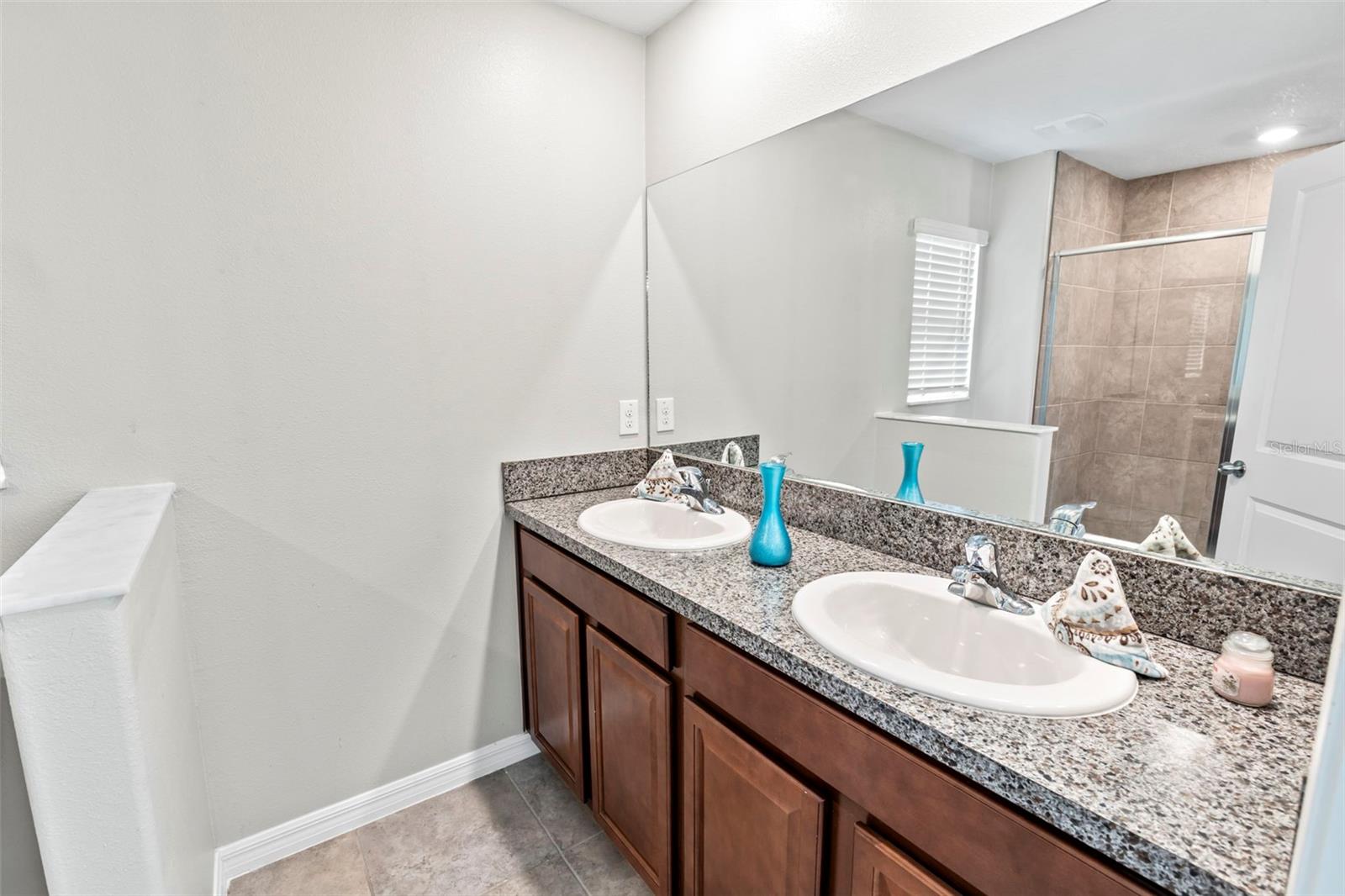 CYPRESS CREEK TOWNHOMES - Residential Lease