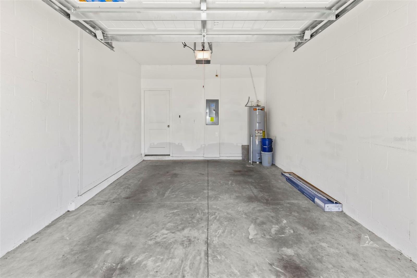 CYPRESS CREEK TOWNHOMES - Residential Lease