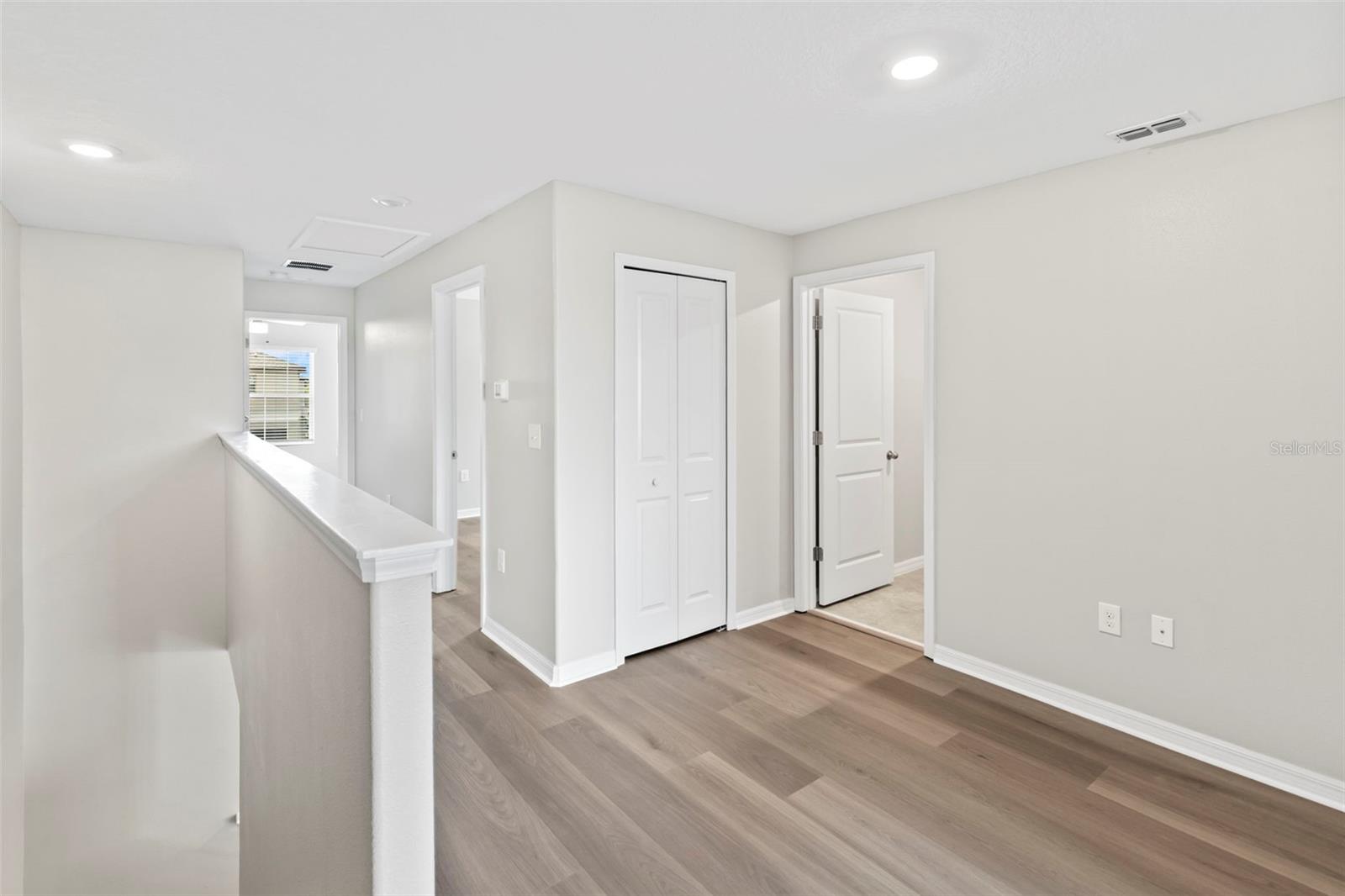 CYPRESS CREEK TOWNHOMES - Residential Lease