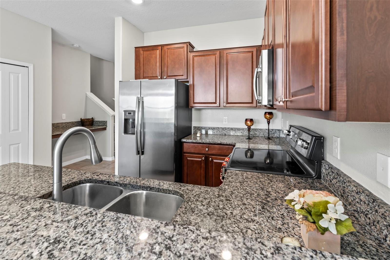 CYPRESS CREEK TOWNHOMES - Residential Lease