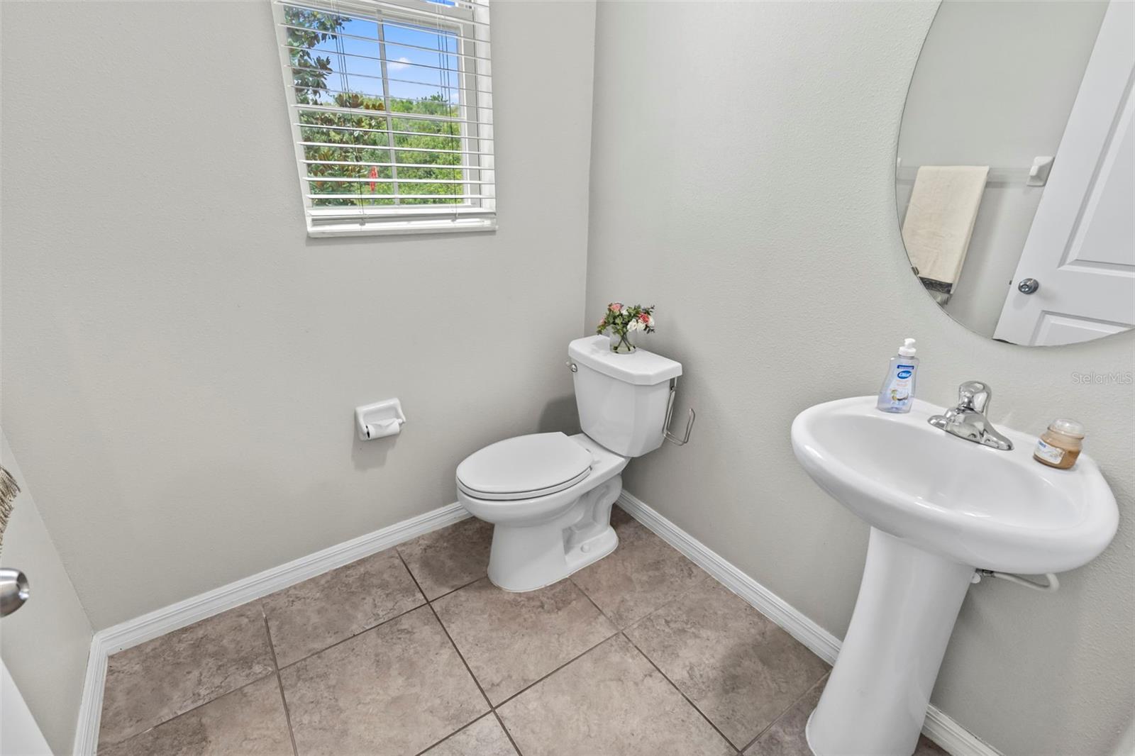 CYPRESS CREEK TOWNHOMES - Residential Lease