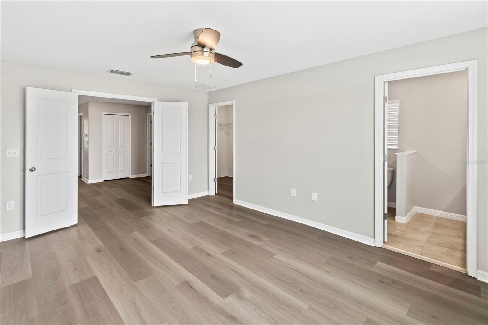 CYPRESS CREEK TOWNHOMES - Residential Lease