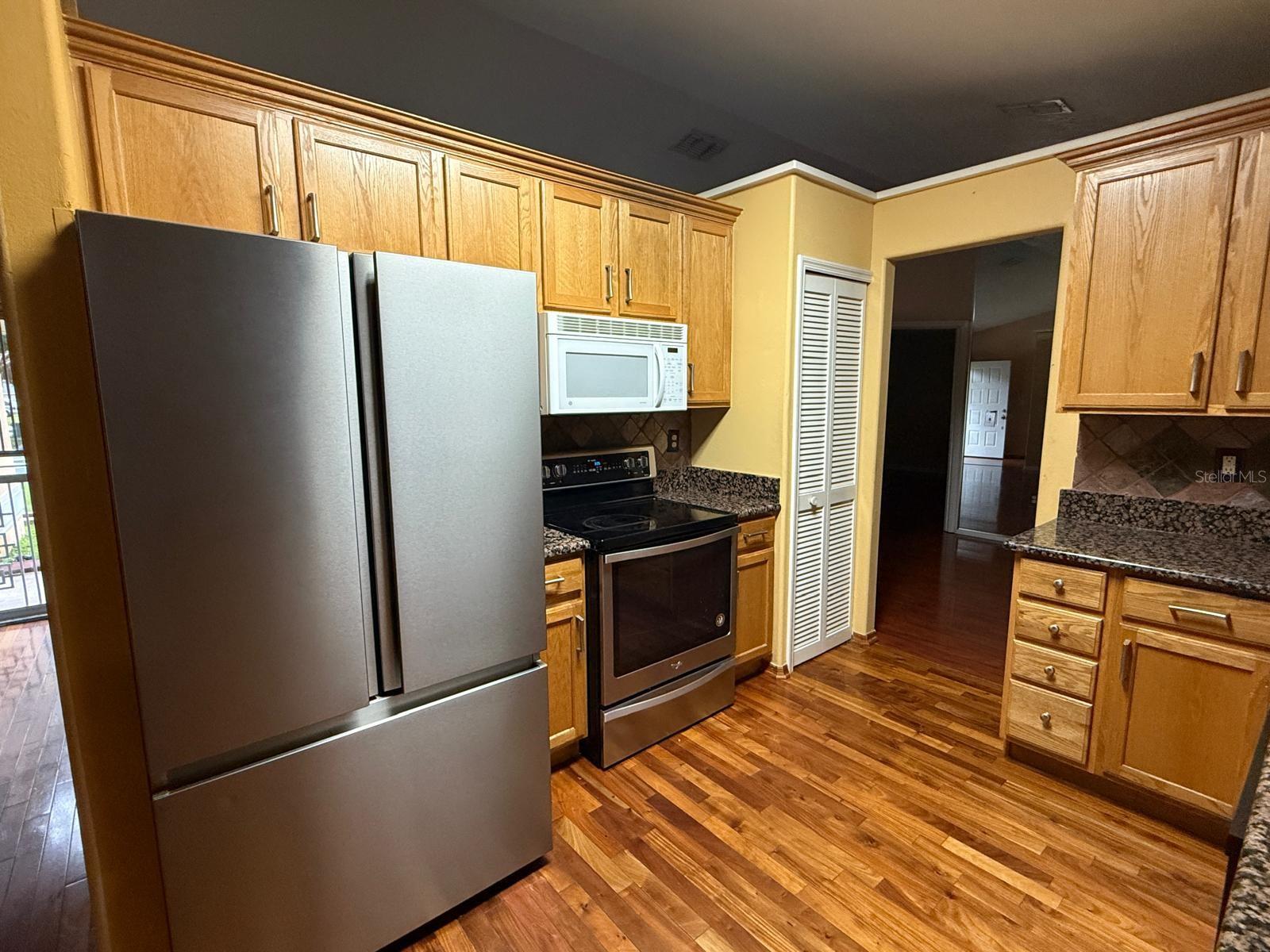 MORELAND ESTATES PH 3 - Residential Lease