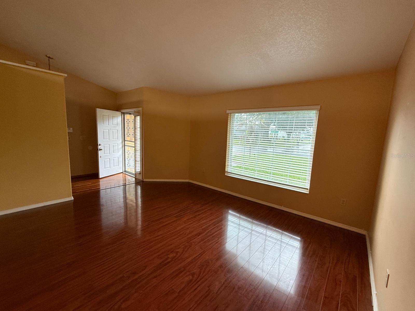 MORELAND ESTATES PH 3 - Residential Lease