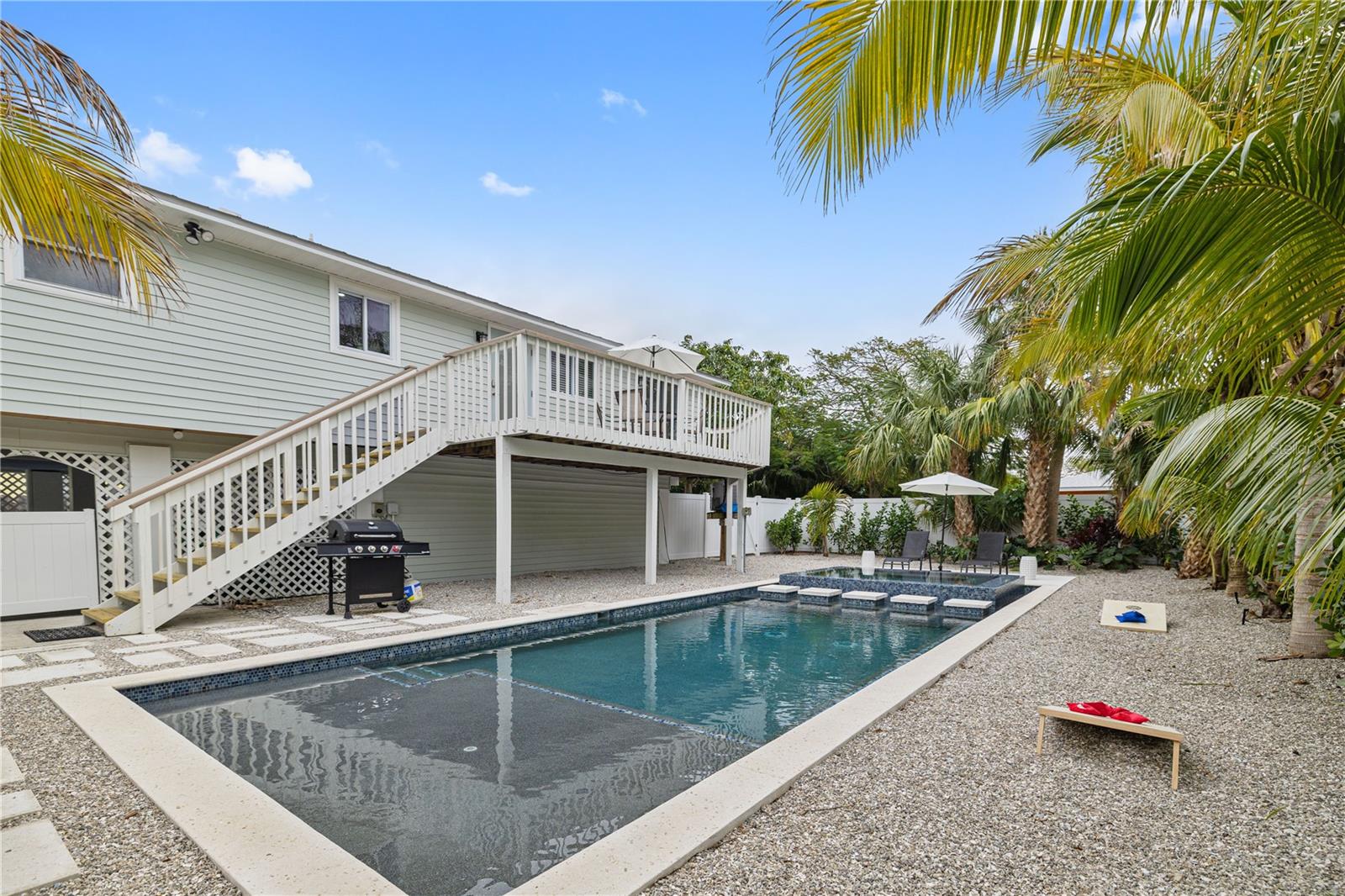 LUANA ISLES - Residential