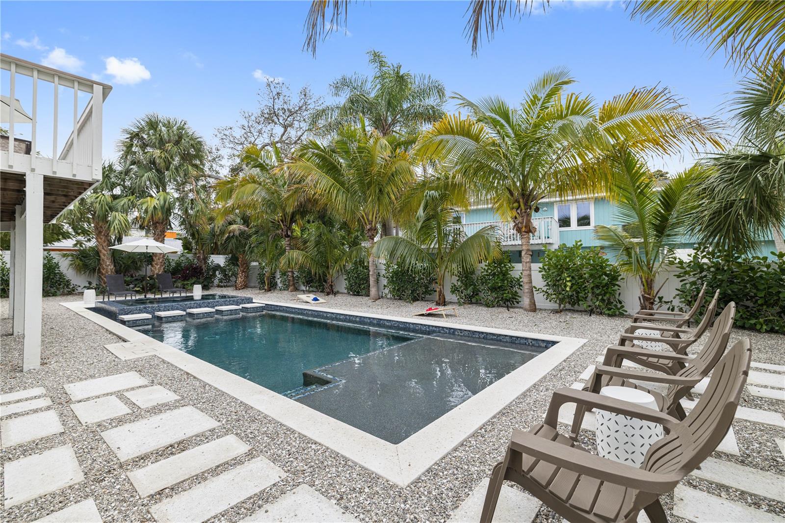 LUANA ISLES - Residential