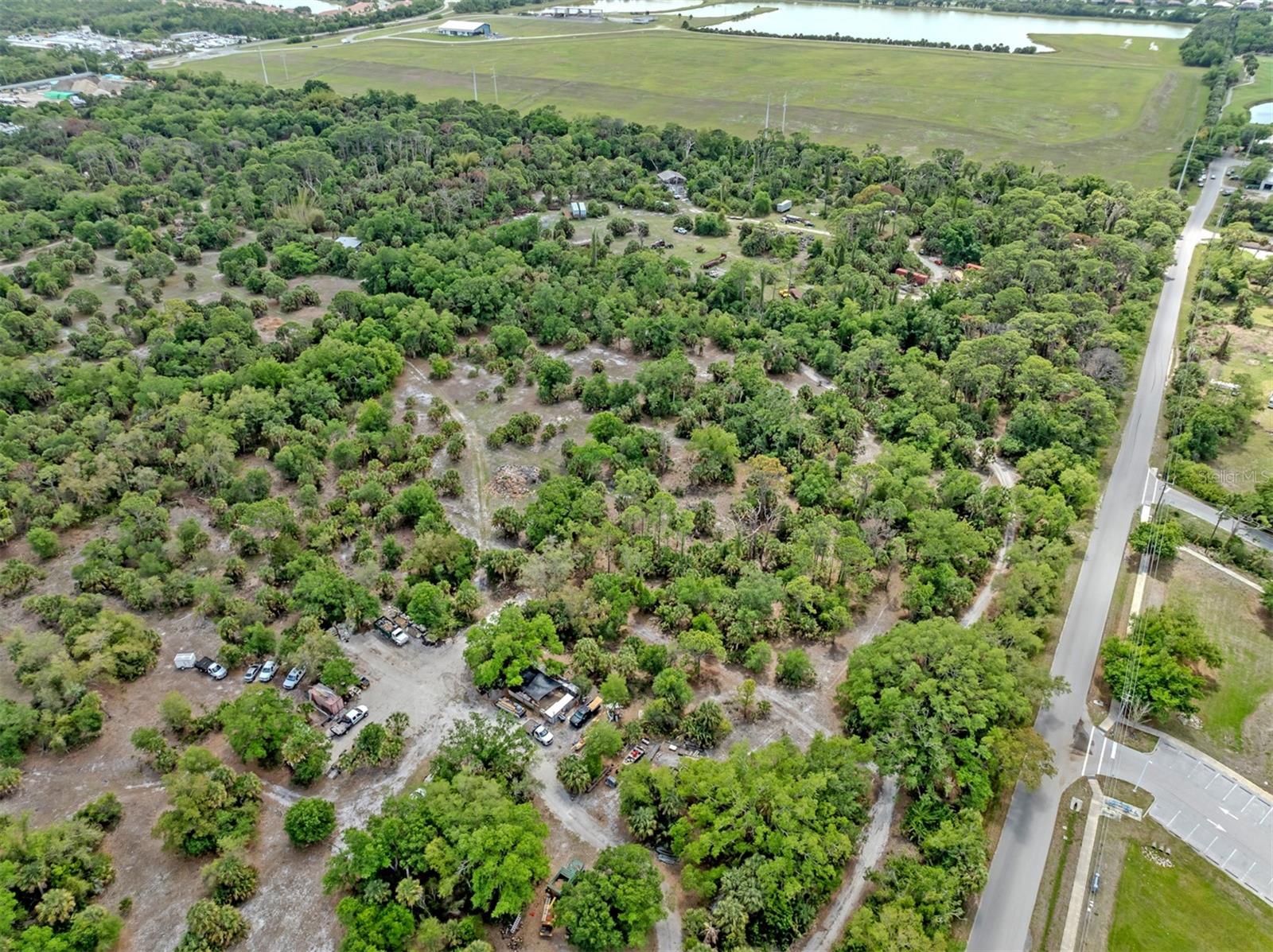 VENICE FARMS - Land