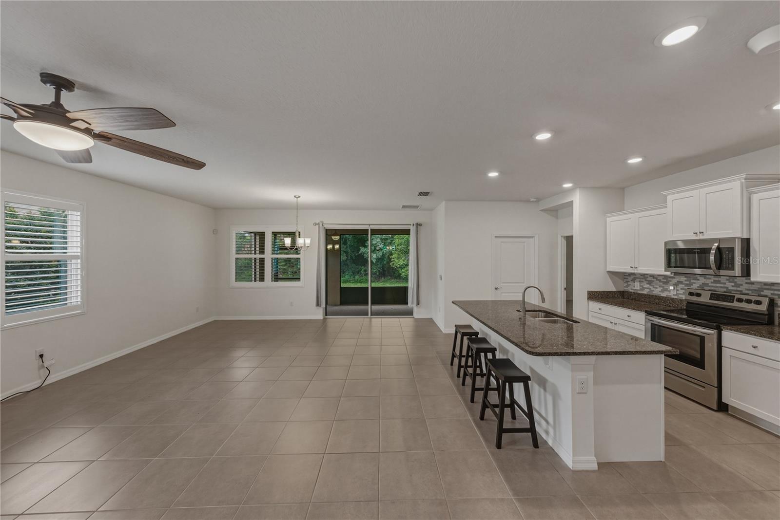 LAKE JOVITA GOLF & COUNTRY CLUB - Residential