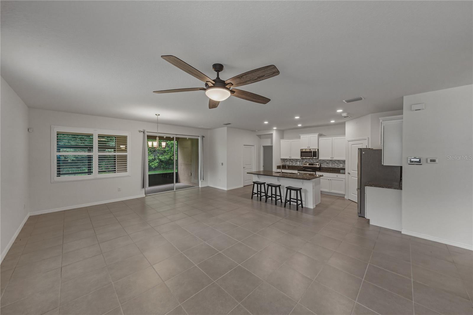 LAKE JOVITA GOLF & COUNTRY CLUB - Residential