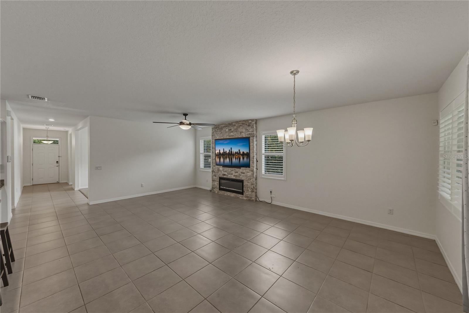 LAKE JOVITA GOLF & COUNTRY CLUB - Residential