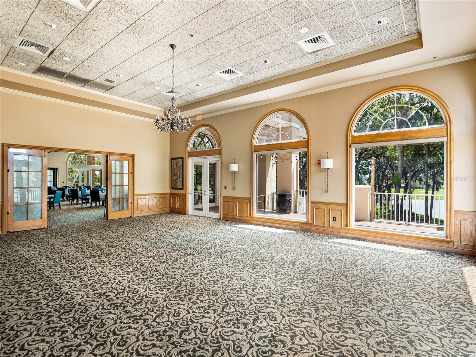 LAKE JOVITA GOLF & COUNTRY CLUB - Residential