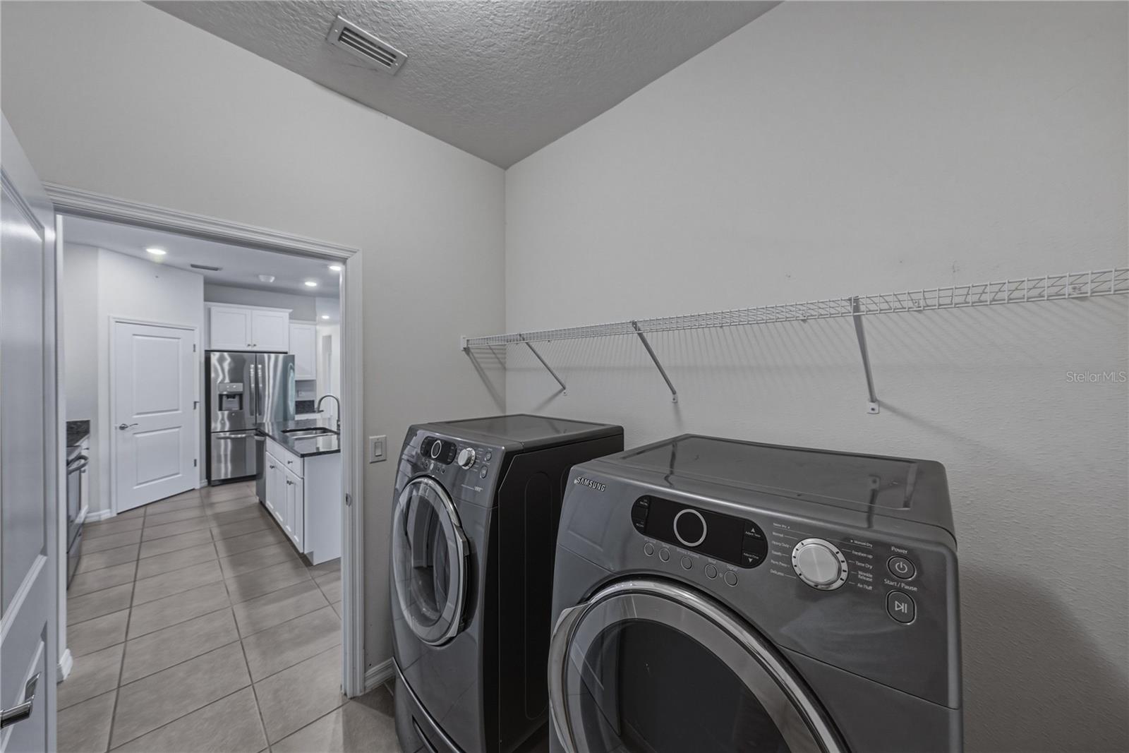 LAKE JOVITA GOLF & COUNTRY CLUB - Residential