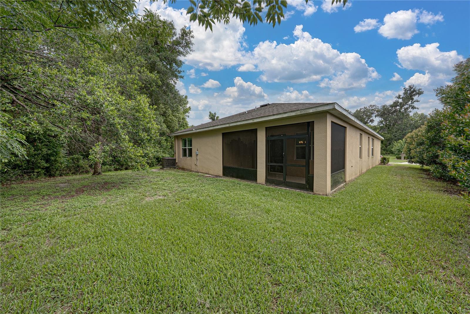 LAKE JOVITA GOLF & COUNTRY CLUB - Residential