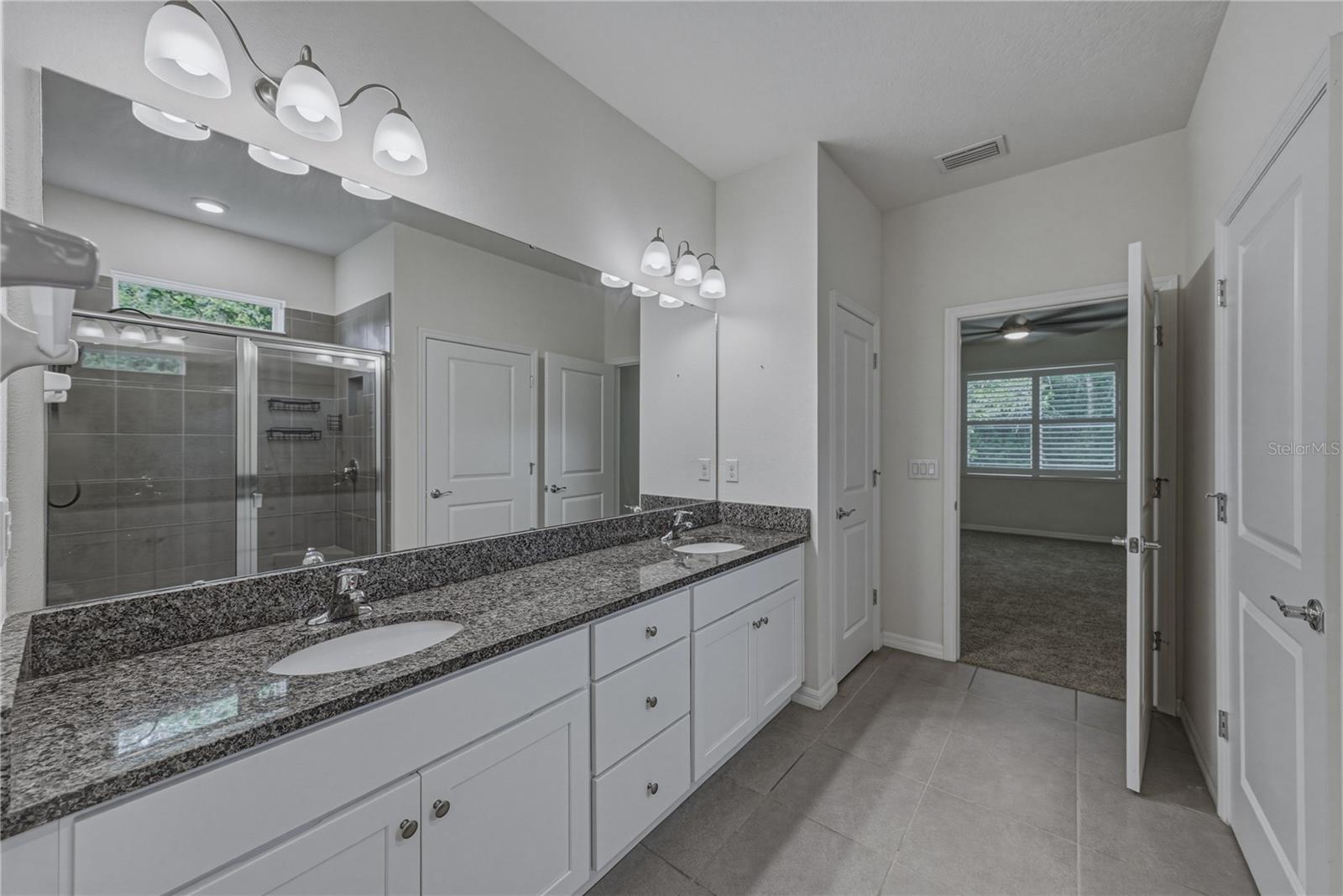 LAKE JOVITA GOLF & COUNTRY CLUB - Residential