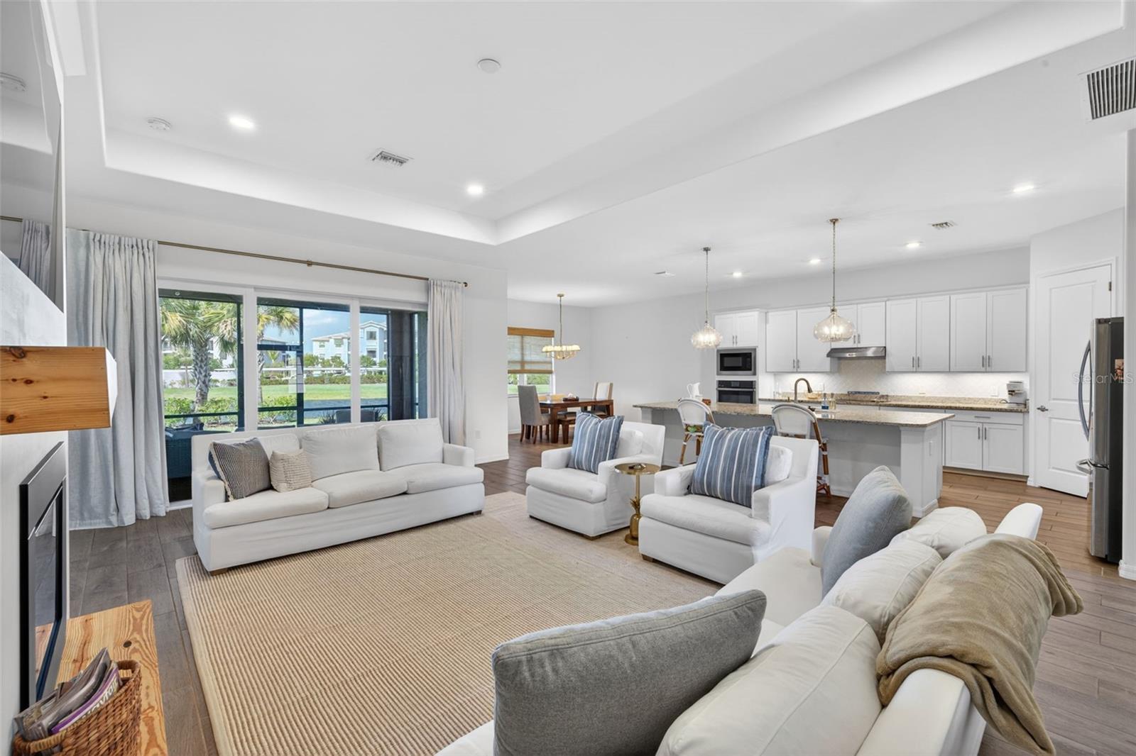 TERN BAY GOLF & CC RESIDENCE PH 01 - Residential