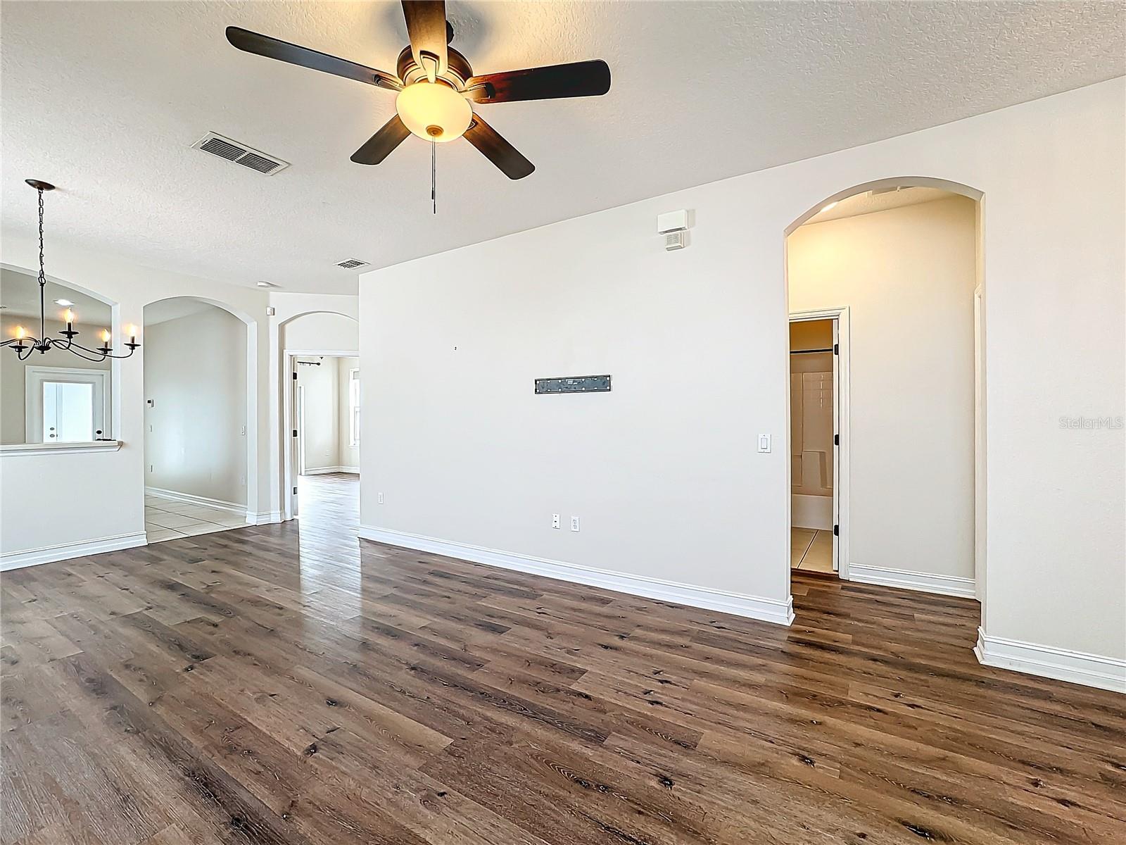 BIRCHWOOD NBHDS B & C - Residential