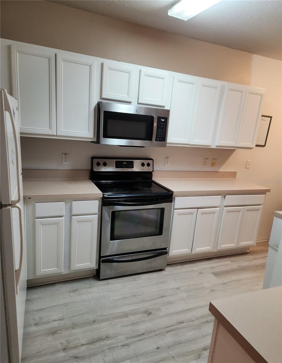 VILLAGES OF BLOOMINGDALE - PHA - Residential