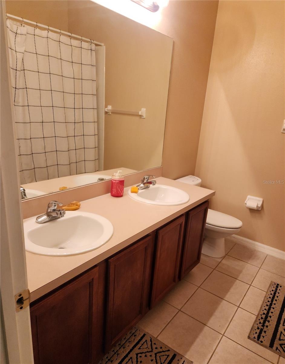 VILLAGES OF BLOOMINGDALE - PHA - Residential