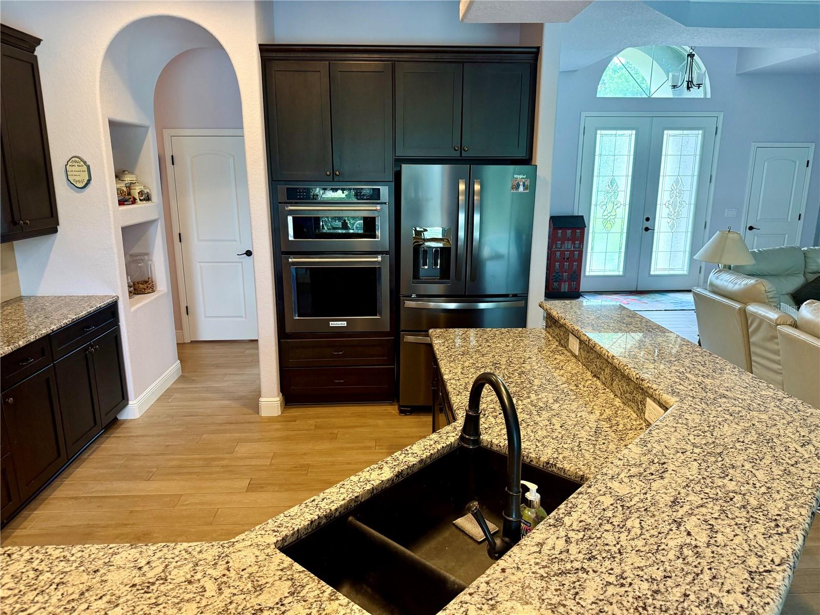SPRING HILL - Residential
