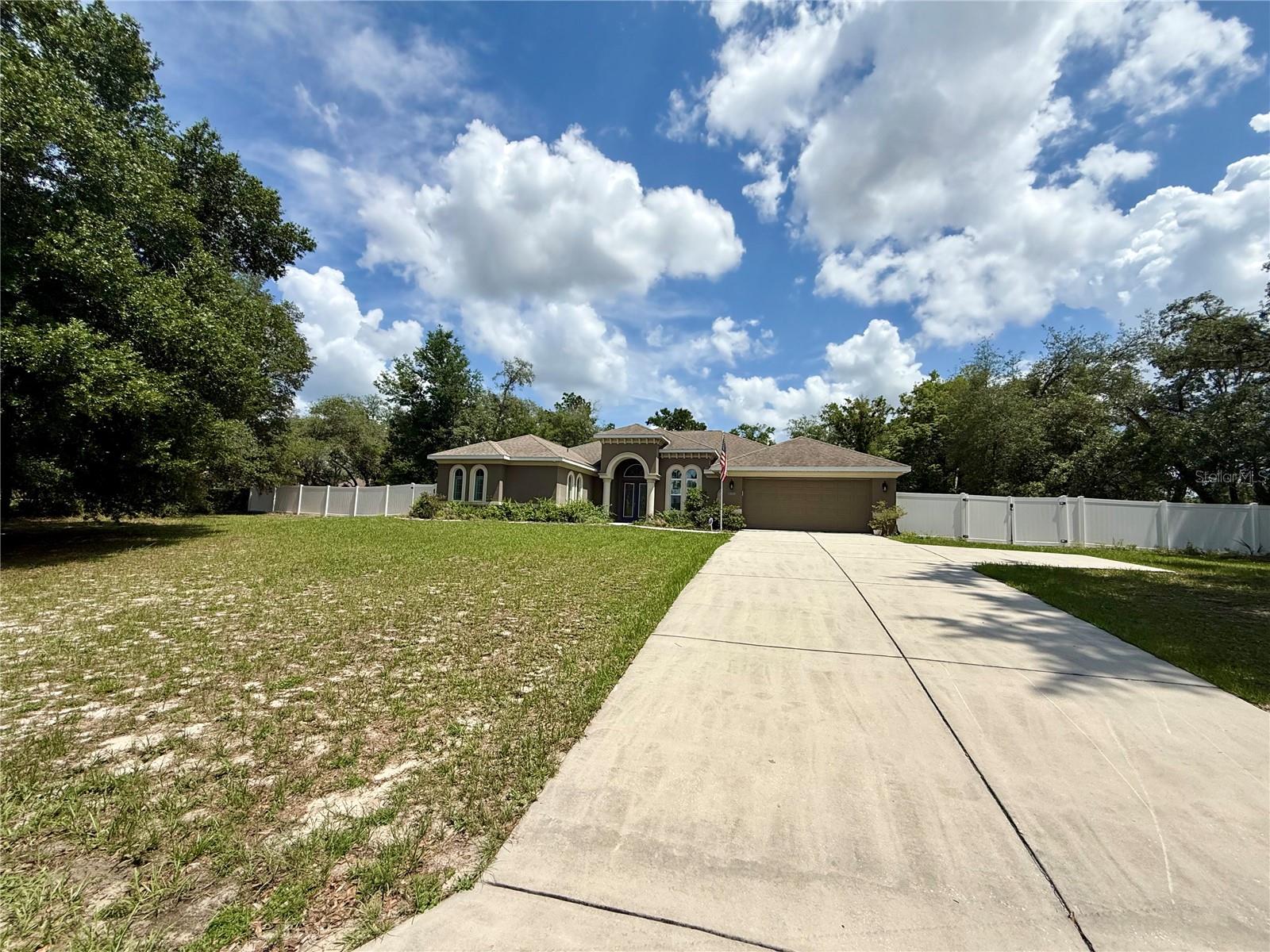 SPRING HILL - Residential
