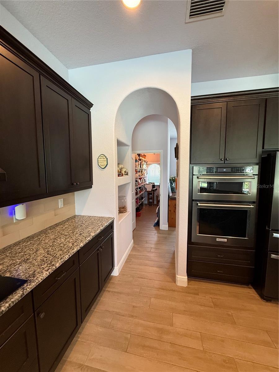 SPRING HILL - Residential