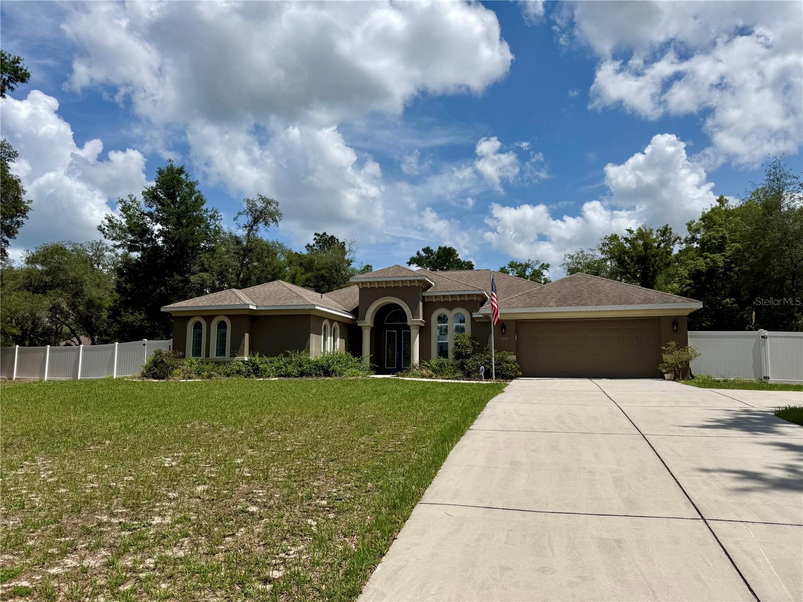 SPRING HILL - Residential