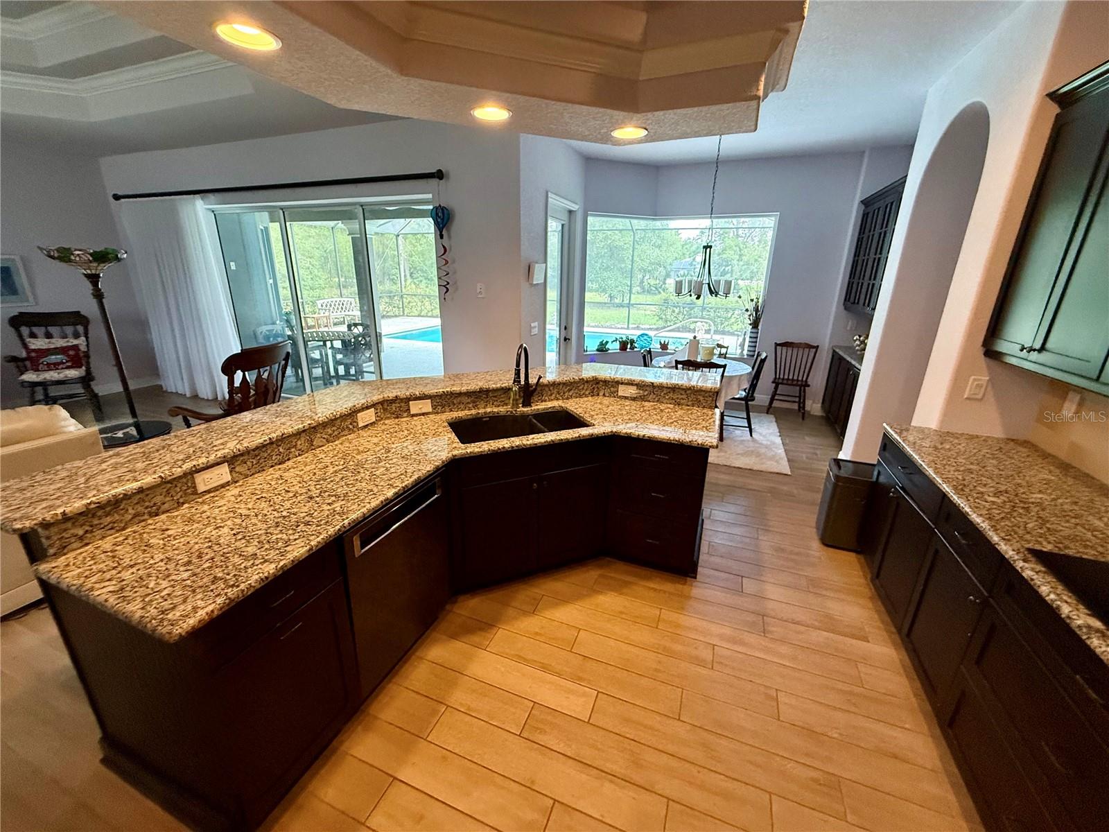SPRING HILL - Residential